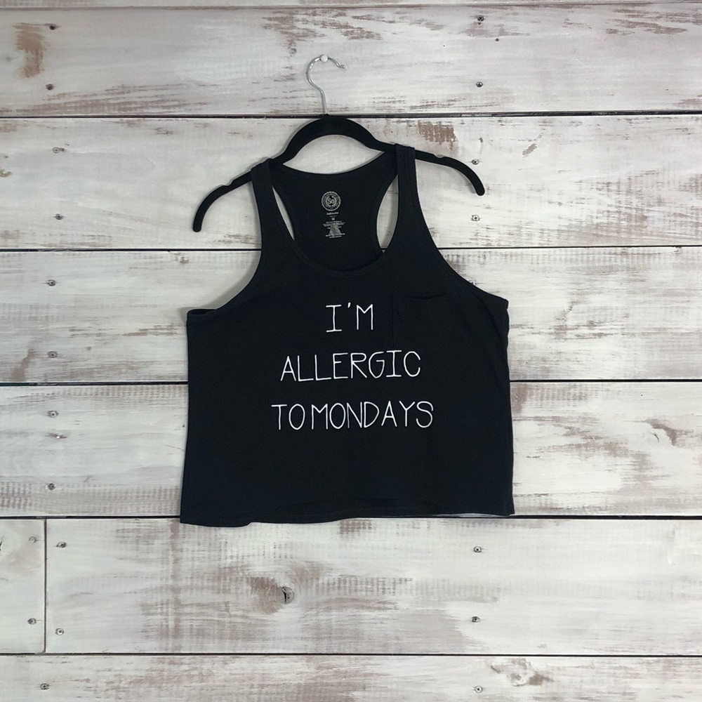 Graphic tank